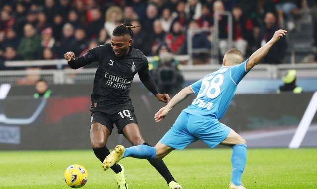 队的角逐格 队的角逐格