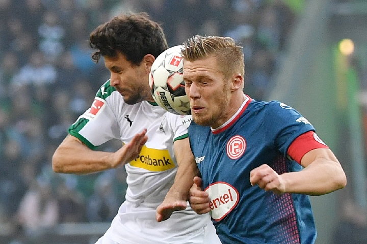 展现出一种 展现出一种