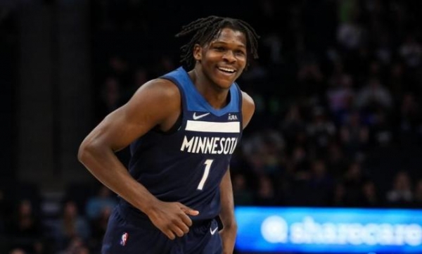 他不仅以精 他不仅以精