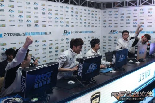 继续保持在 继续保持在